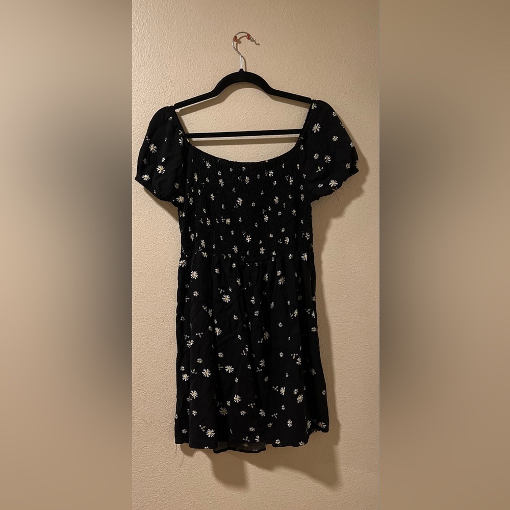 Black with Daisy pattern mini dress